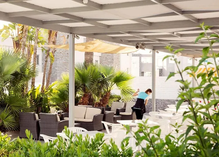 Lantiana Gardens Aparthotel